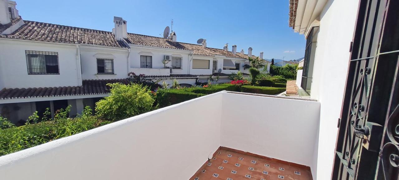 Maison Marbella Proche De La Mer Exterior photo
