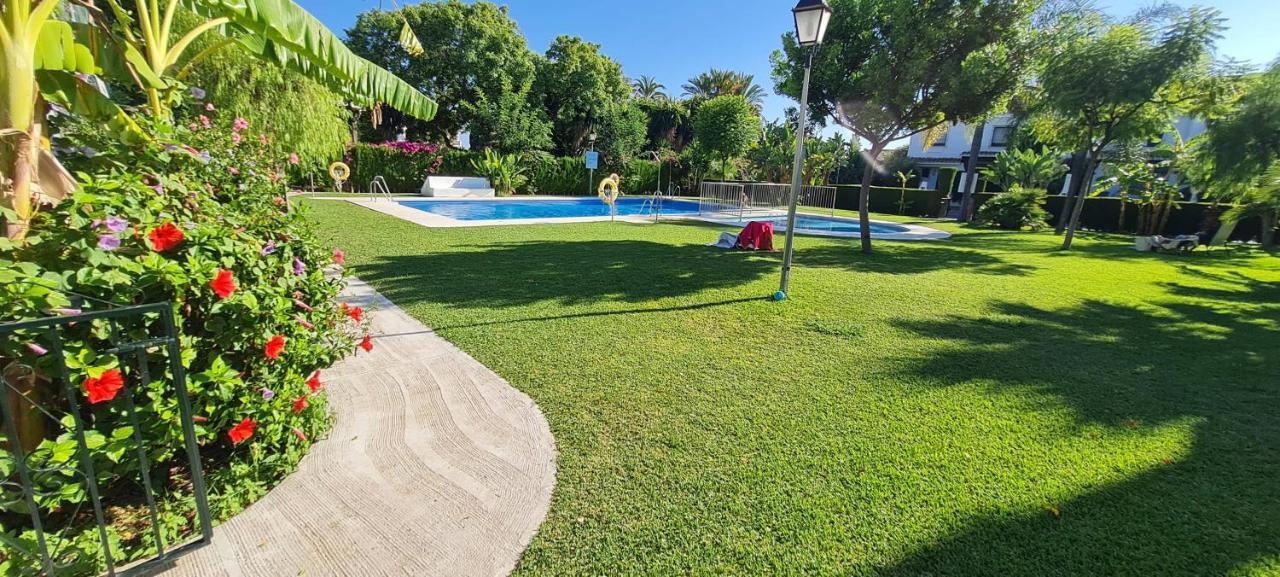 Maison Marbella Proche De La Mer Exterior photo